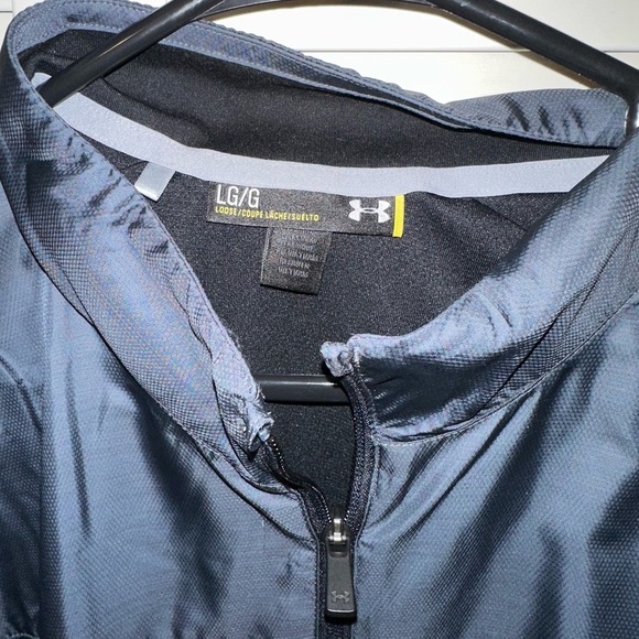 Men's Dark Gray Windbreaker Under Armour Jacket - Picture 3 of 4